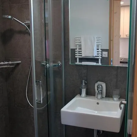 Uf Dr Liwwi * Grindelwald