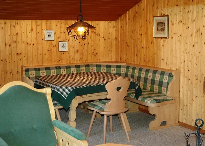 فيرنفونونغ أوف دكتور ليوي