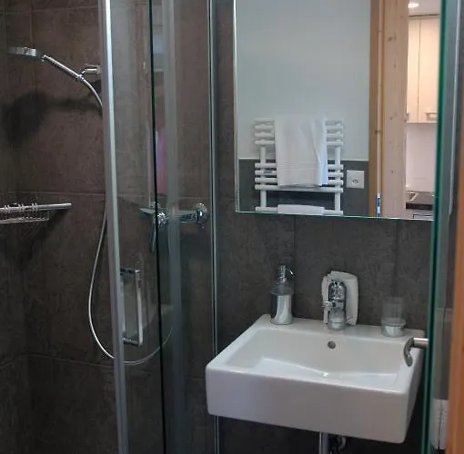 فيرنفونونغ أوف دكتور ليوي * جريندلوالد