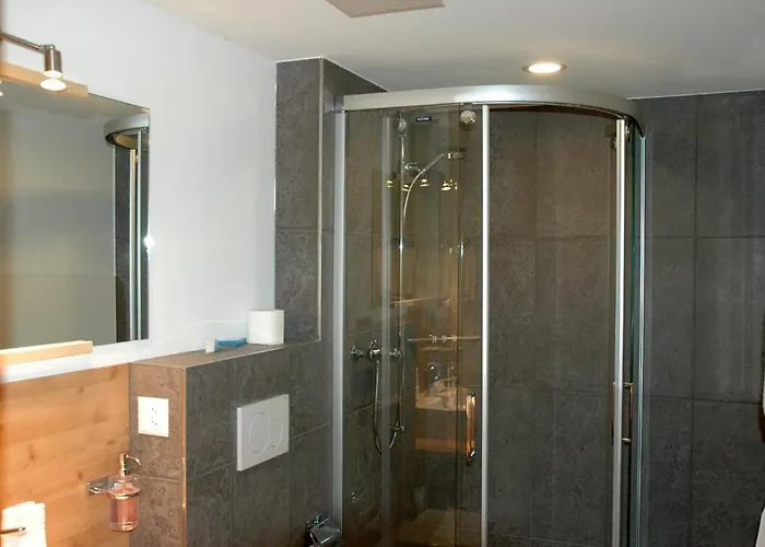 فيرنفونونغ أوف دكتور ليوي