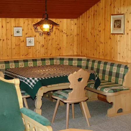 페리엔보눙 우프 닥터 리비