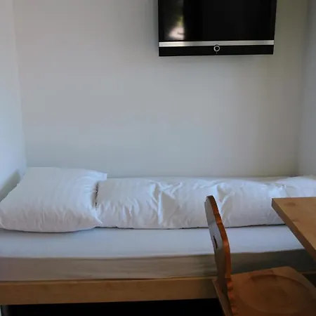 페리엔보눙 우프 닥터 리비 아파트 *