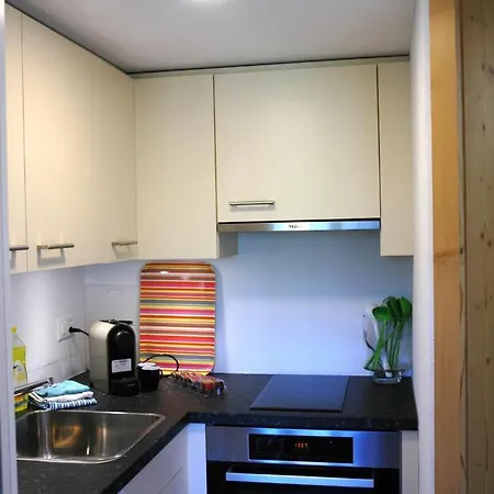 페리엔보눙 우프 닥터 리비 *