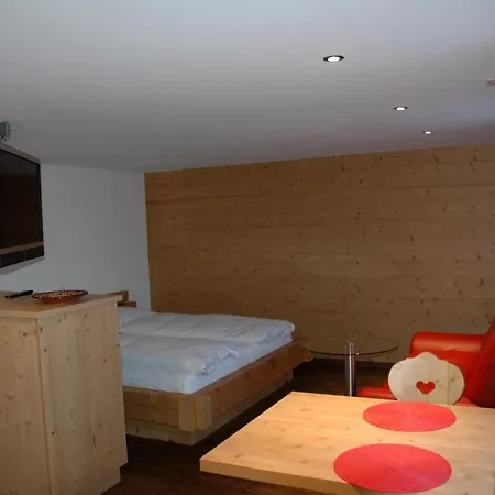 페리엔보눙 우프 닥터 리비 아파트 *